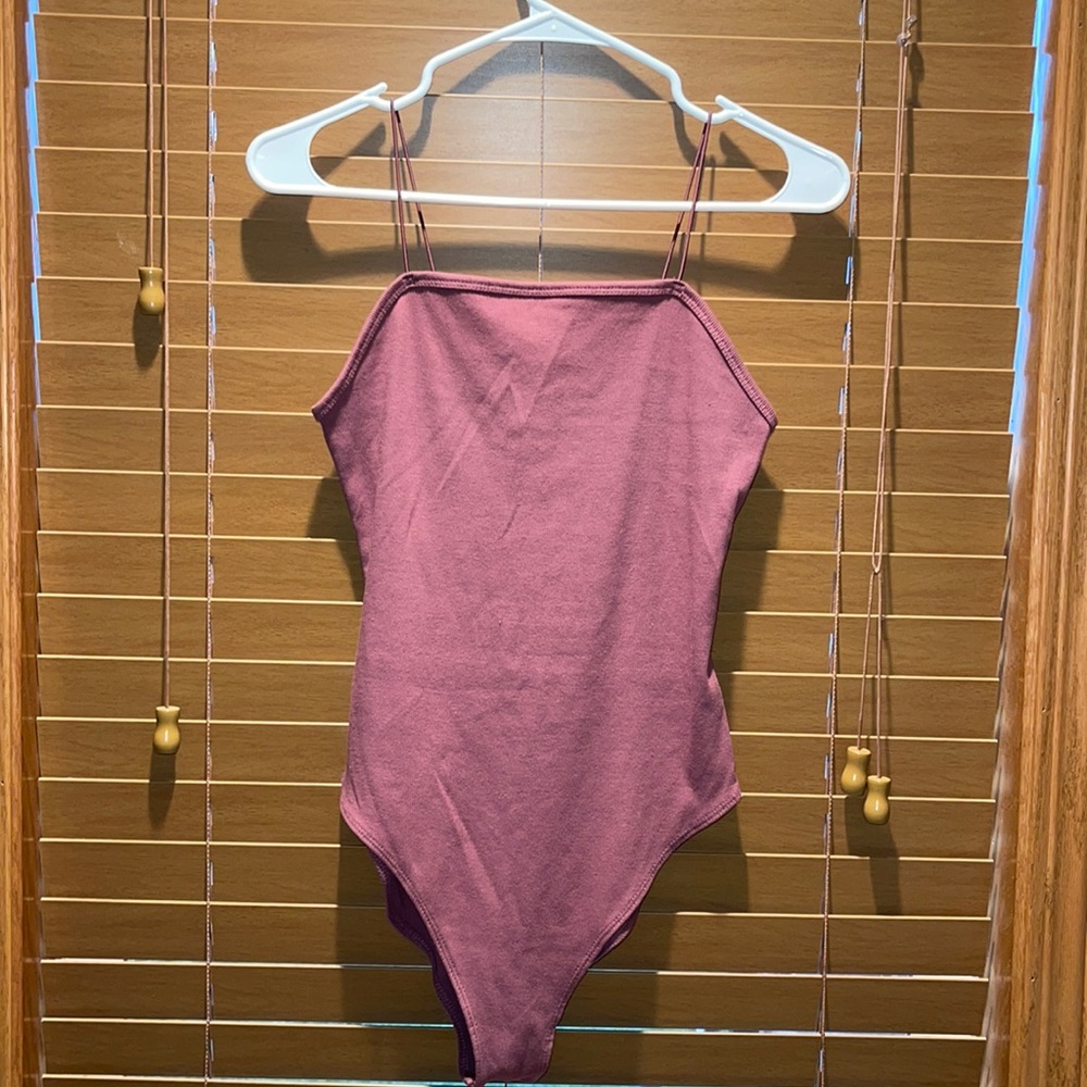 NWT Ribbed bodysuit